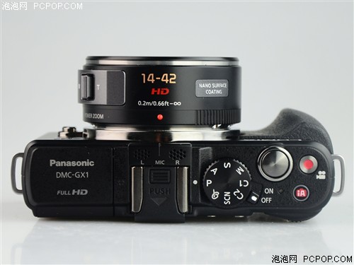 松下DMC-GX1套机(X 14-42mm)数码相机 