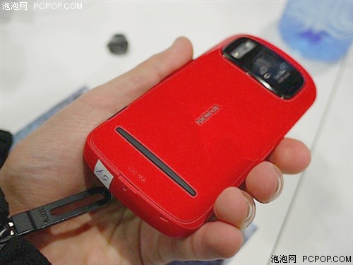 诺基亚(NOKIA)808 PureView手机 