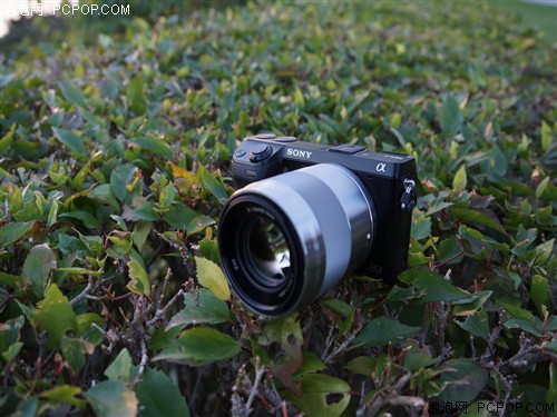 索尼(SONY)NEX-7套机(18-55mm)数码相机 