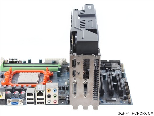 华硕(ASUS)GTX680 DirectCU II TOP显卡 