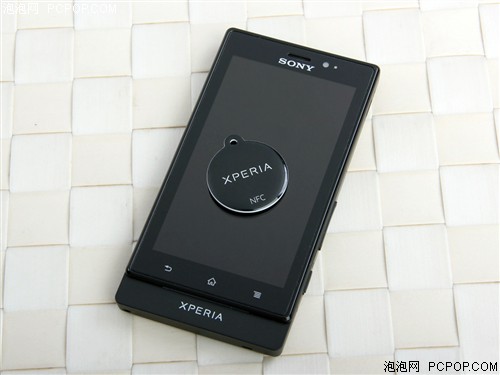 索尼(SONY)MT27i Xperia sola手机 