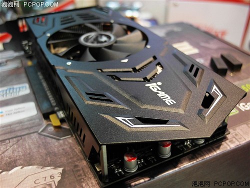 七彩虹iGame550Ti 烈焰战神U D5 1024M Q5显卡 