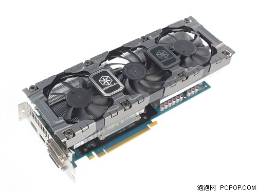 映众GTX 670冰龙版显卡 