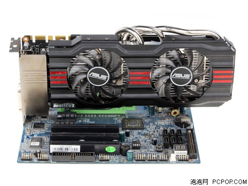 华硕GTX670 DirectCU II TOP显卡 