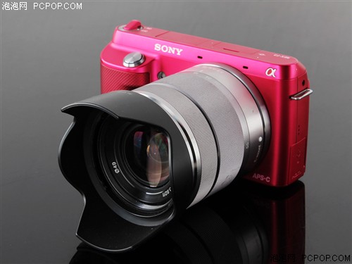 索尼NEX-F3套机(18-55mm)数码相机 