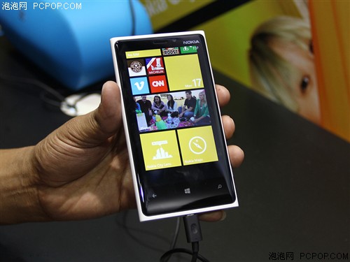 诺基亚Lumia 920 联通3G手机(黄色)WCDMA/GSM非合约机手机 
