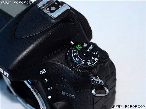 尼康(Nikon)D600数码相机 