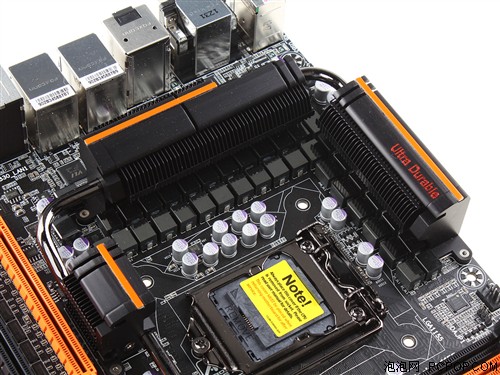 技嘉(GIGABYTE)GA-Z77X-UP7主板 