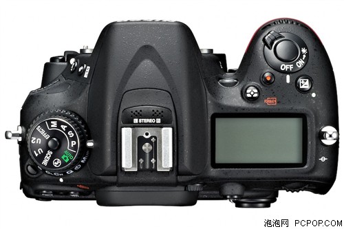 尼康D7100 单反机身(中高级单反 2410万像素 3.2英寸液晶屏 连拍6张/秒)数码相机 