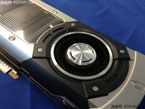 影驰GeForce GTX Titan显卡 