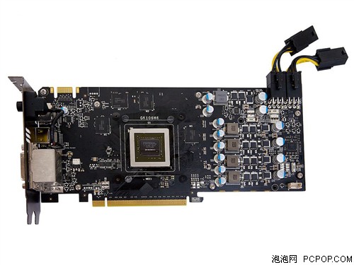 七彩虹iGame650Ti BOOST 烈焰战神X-2GD5显卡 