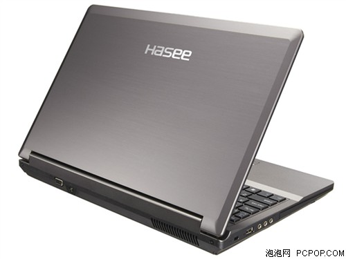 神舟战神K650C-i7 D1 15.6英寸(i7-4700MQ/4G/1T/GTX765M/Linux/灰)笔记本 