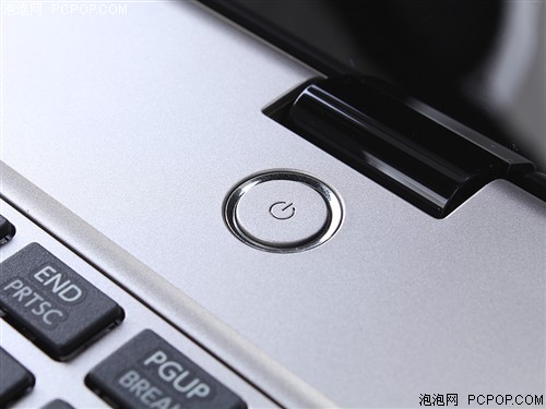 东芝(Toshiba)M50-AT01S1 15.6英寸/i5-4200U/4G/500G/GT740M/DOS笔记本 