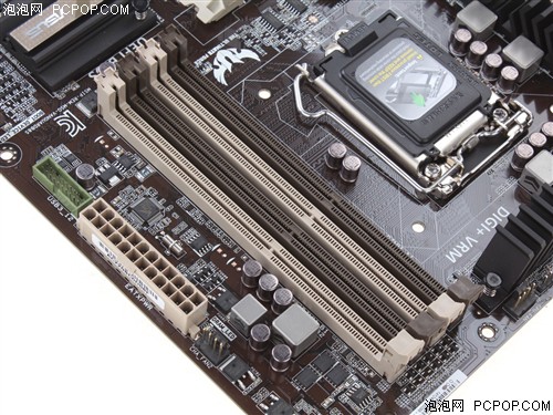 华硕（ASUS） VANGUARD B85 主板 （Intel B85/LGA 1150）主板 