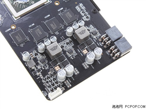 华硕（ASUS） R9270X-DC2T-2GD5 1120MHz/5600MHz 2GB/256bit DDR5 PCI-E 3.0 圣骑士 显卡显卡 