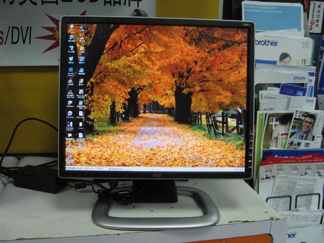 AOC193P+Һ����ʾ�� ����鿴��һ��
