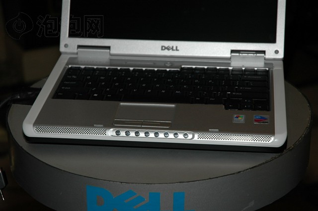 Inspiron 630m(1.7GHz/512M/40G)�ʼǱ�