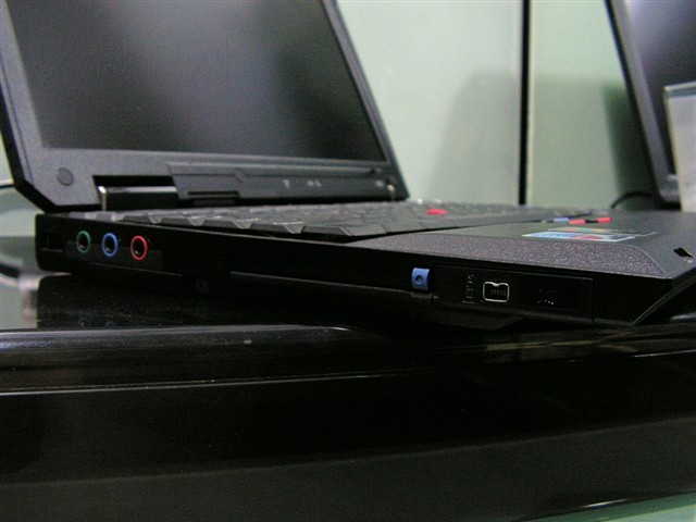 X32 2884CC3�ʼǱ�