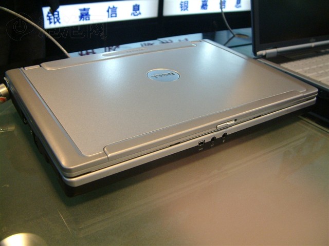 ����Inspiron 710m(512M/60G/COMBO)�ʼǱ� ����鿴��һ��