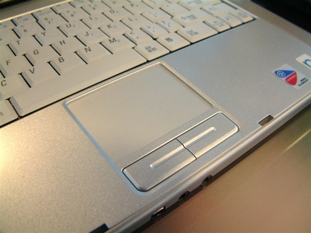 ����Inspiron 710m(512M/60G/COMBO)�ʼǱ� ����鿴��һ��