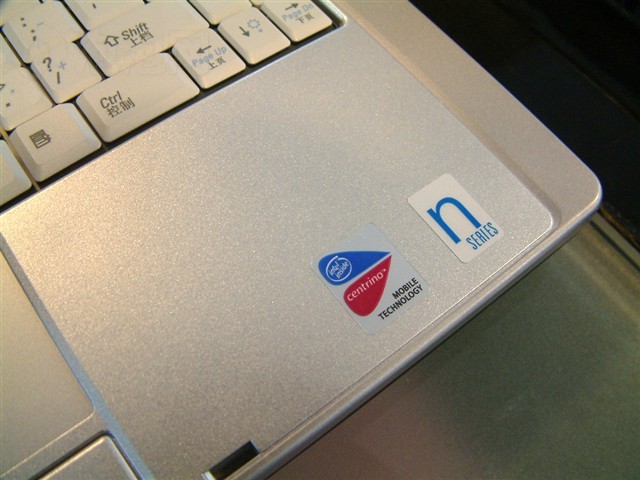 ����Inspiron 710m(512M/60G/COMBO)�ʼǱ� ����鿴��һ��