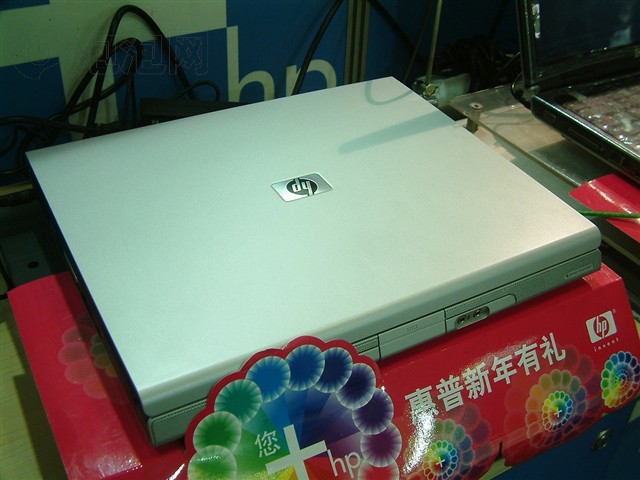 Pavilion ze2205AU(EQ539PA)�ʼǱ�