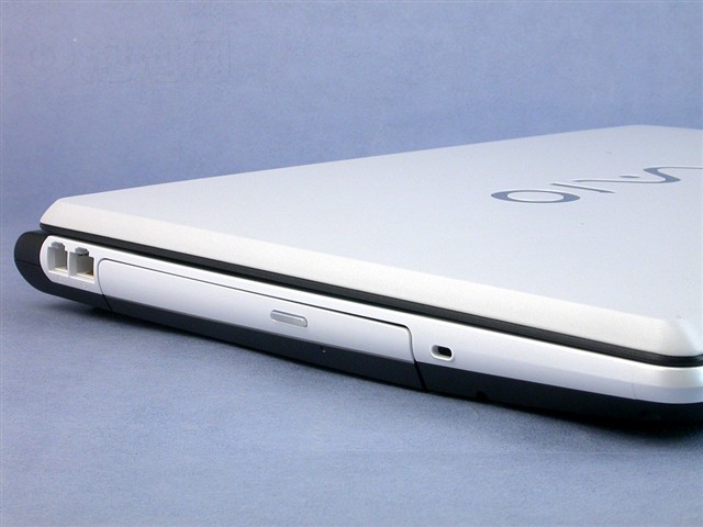 ����VGN-FE18C�ʼǱ� ����鿴��һ��