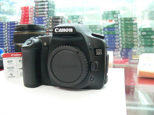 ����EOS 30D������� ����鿴��һ��