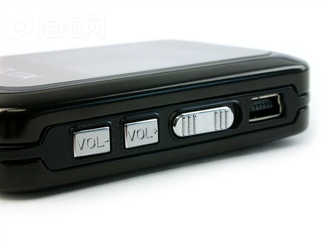 DLA-656C(1GB)MP3