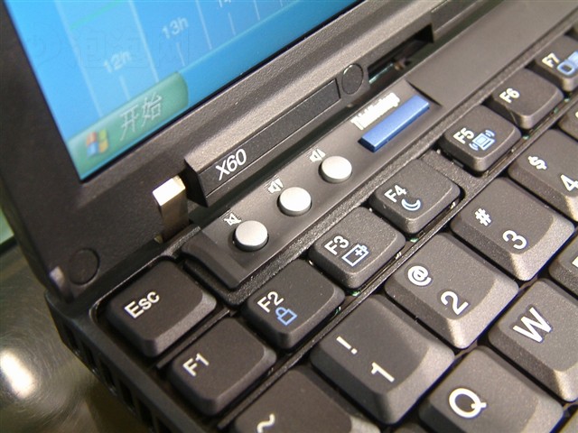 ThinkPadX60 170647C�ʼǱ� ����鿴��һ��