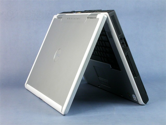 ����Inspiron 9400(T2300E/1G/100G/DVDRW/7900)�ʼǱ� ����鿴��һ��