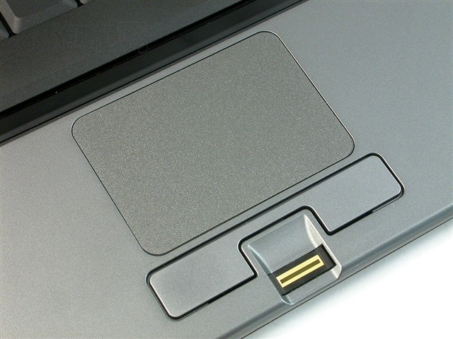 ��ʿͨLifebook Q2010-AC023SOE1�ʼǱ� ����鿴��һ��