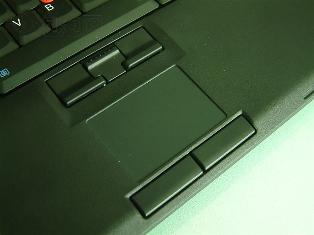 ThinkPadT60 20074NC�ʼǱ� ����鿴��һ��