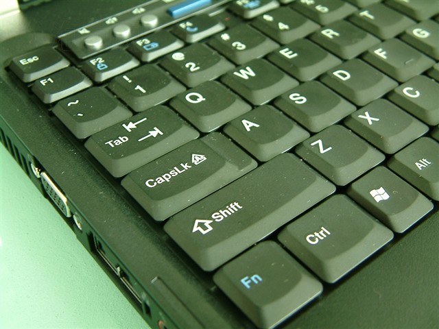 ThinkPadT60 20074NC�ʼǱ� ����鿴��һ��