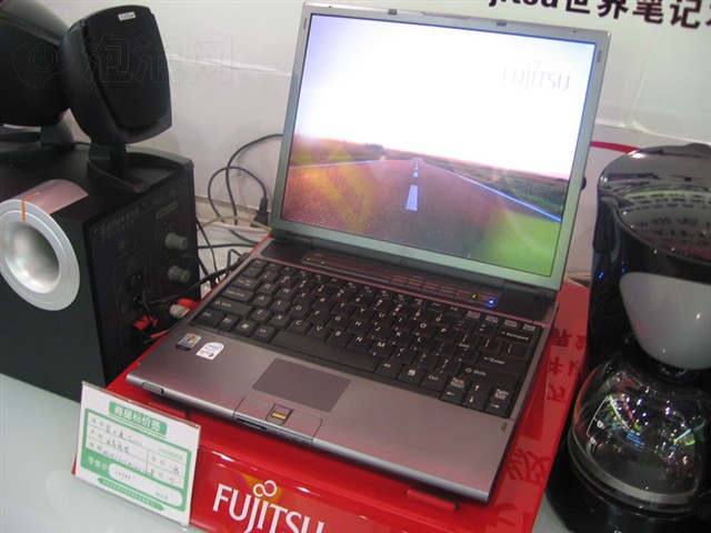 Lifebook S6311B�ʼǱ�