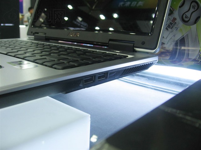 ��˶A8H20Jc-DR�ʼǱ� ����鿴��һ��