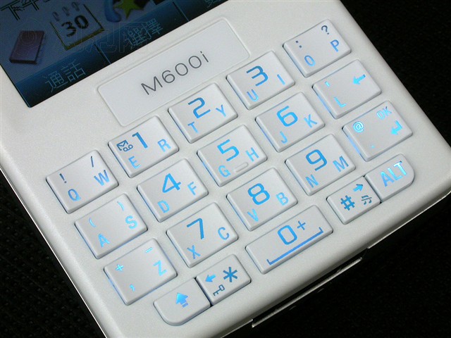 ����M600i�ֻ� ����鿴��һ��