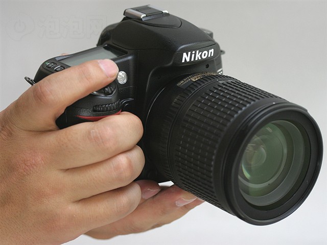 �῵D80(��ͷ�׻�18-135)������� ����鿴��һ��