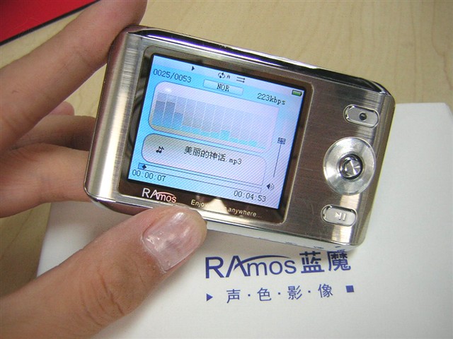 ��ħRM100(1GB)MP3 ����鿴��һ��
