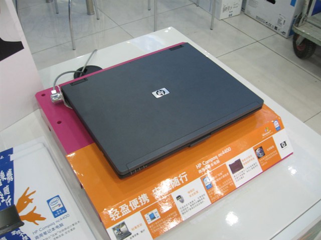 ����Compaq nc4400(RF684PA)�ʼǱ� ����鿴��һ��