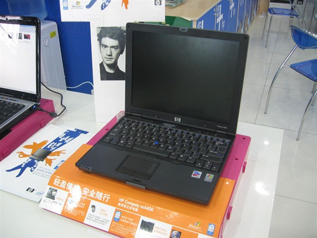 HPCompaq nc4400(RF684PA)�ʼǱ� ����鿴��һ��