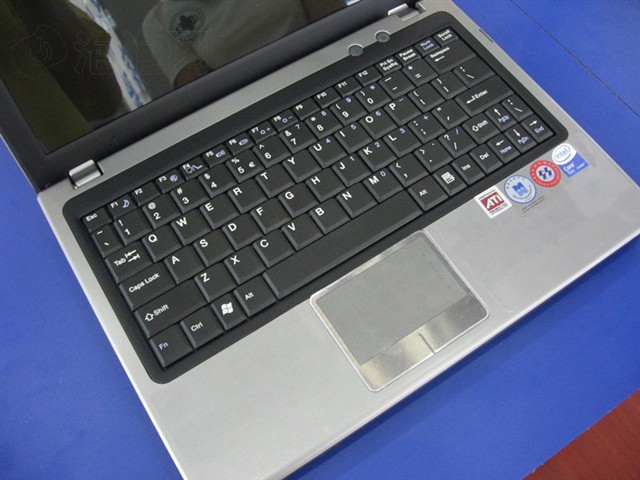 R211-400�ʼǱ�