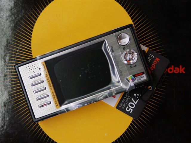 V705�������