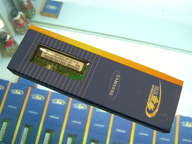 512MB DDR2 667(����)�ڴ�