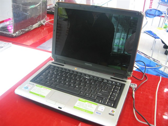 ��֥Satellite M100(PSMA1Q-01K007(�����))�ʼǱ� ����鿴��һ��