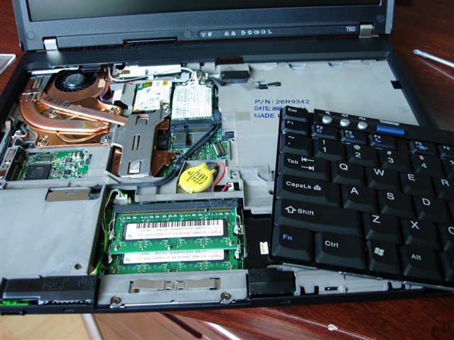 ThinkPadT60 2007BP5�ʼǱ� ����鿴��һ��
