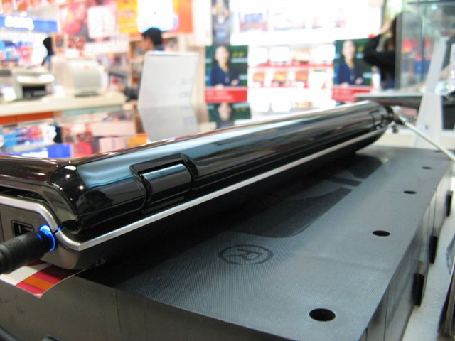 HPPavilion dv6111TX(RE122PA)�ʼǱ� ����鿴��һ��