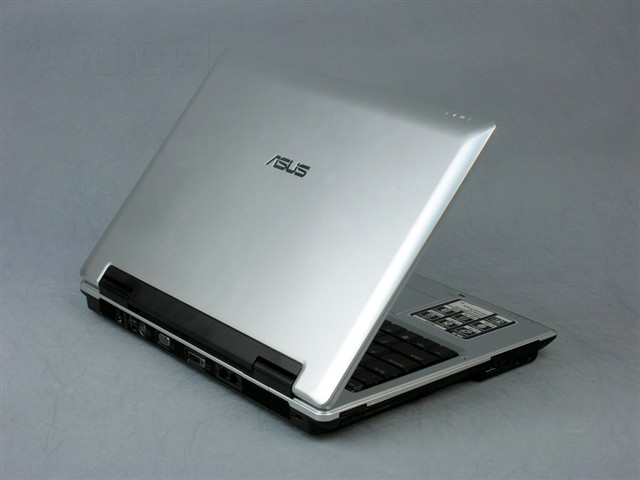 ��˶A8M56JS-SL�ʼǱ� ����鿴��һ��