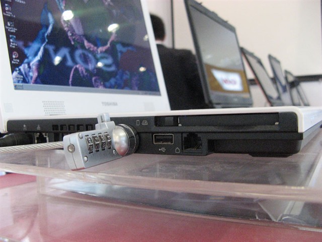 Portege M500(PPM50Q-046007/�����)�ʼǱ�