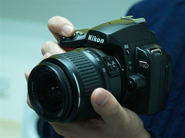 D40(��ͷ�׻�18-55)�������